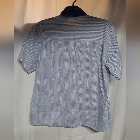 Women's cotton Blue Striped Button Down Shirt with Patchwork - Picture 5 of 7